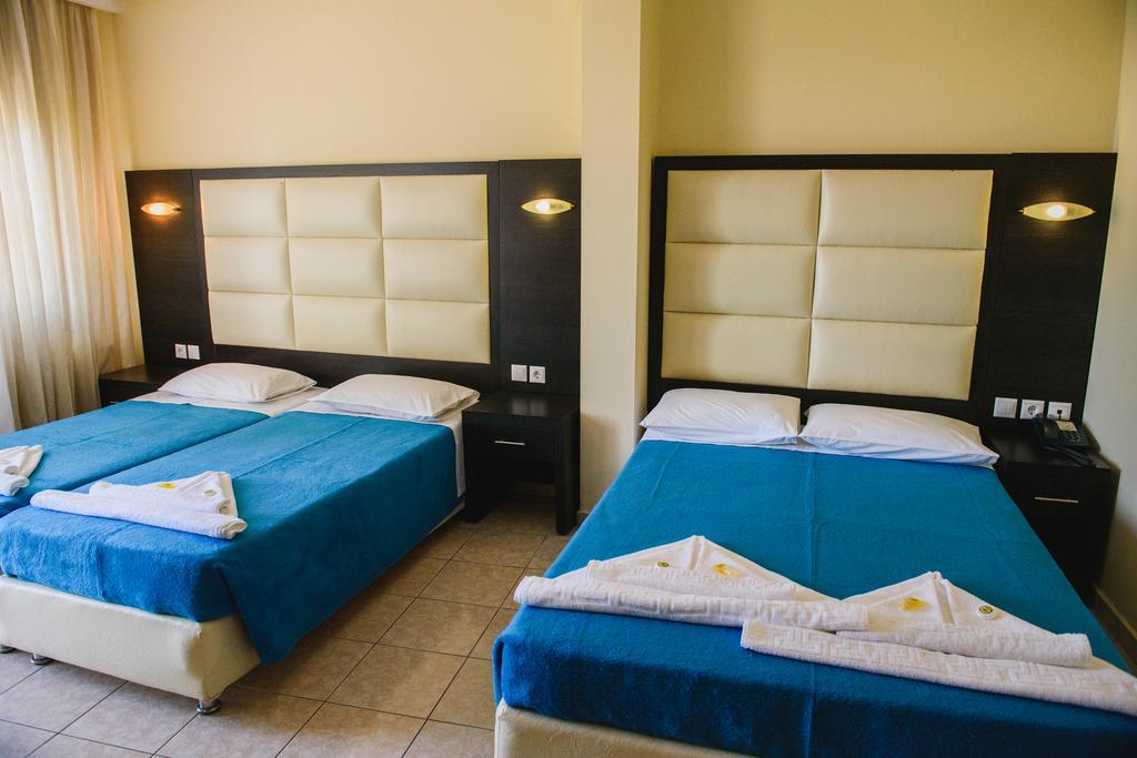 Santa Rosa Hotel & Beach Alexandrupoli Pokoj fotografie